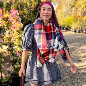 Blanket Scarf (Navy/Red Combo)